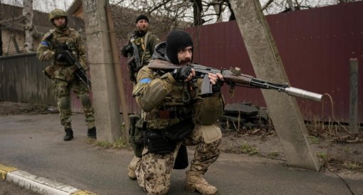 Британский наемник Робинсон заявил о дефиците оружия и бронежилетов на Украине