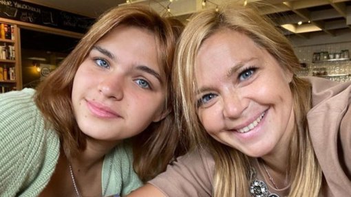 Ирина Пегова с дочерью решили, что лучше любоваться своей страной