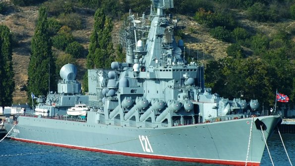 Военный эксперт рассказал, почему крейсер «Москва» не увидел натовскую ракету