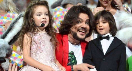 9-летний сын Киркорова дебютировал на премии "ЖАРА-2022" в необычной роли