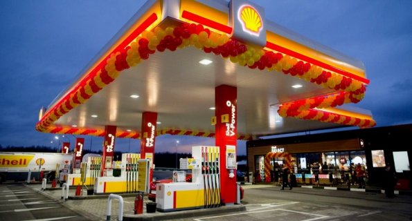 Автозаправки Shell не будут продавать топливо в России