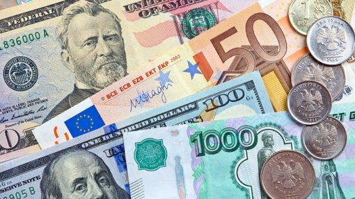 CNBC: Рубль стал самой крепкой валютой мира