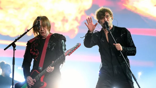 "Мы не получили необходимых разрешений": Группа "Би-2" объявила об отмене концерта в Москве