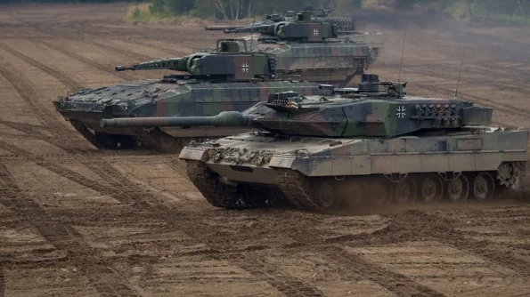 МК: Колонна немецких танков Leopard 2 движется к Приднестровью