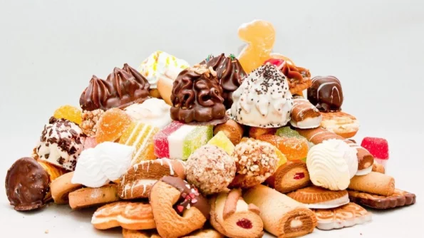 Доктор Алендеев перечислил три сладости, которые могут спасти здоровье человека