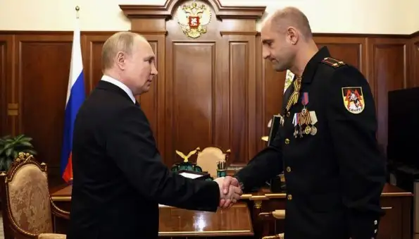 Военкор Пегов показал, как "Спарта" водрузила флаг на Муравейниках на Украине