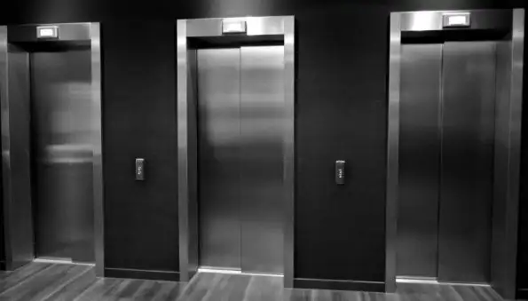 Ростехнадзор предложил вернуть контроль за лифтами