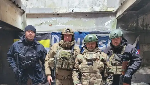 Дмитрий Рогозин в боевых условиях на Украине испытал средства связи