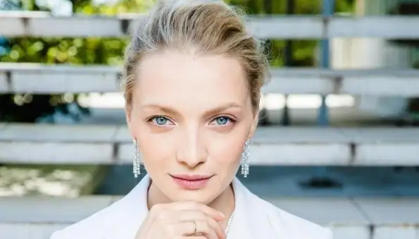 Актриса Екатерина Вилкова попала в больницу из-за резкого ухудшения самочувствия