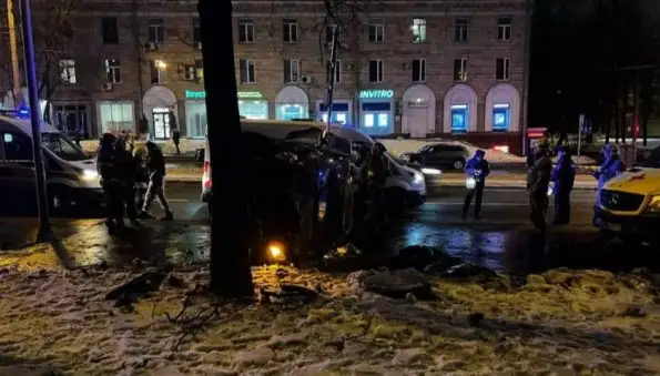 В Москве на улице Свободы произошло жуткое ДТП с двумя погибшими пешеходами