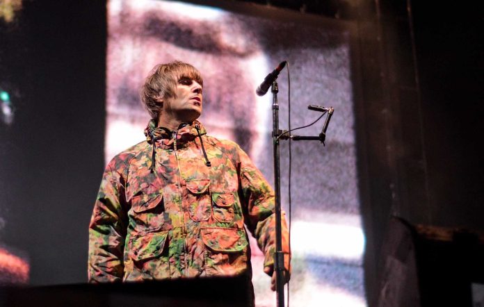 Лиам Галлахер ответил на критику за исполнение песен Oasis на живых выступлениях