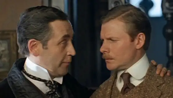 Такой выходки от Шерлока Холмса не ждали: Унизил женщину
