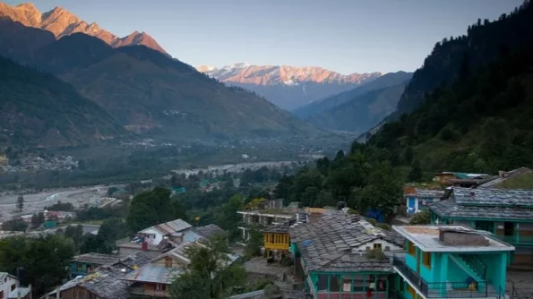 На севере Индии, в предгорье Гималаев обнаружены тела двух российских туристов