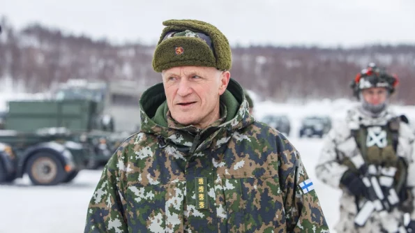 Финские военные прибыли на границу с Россией