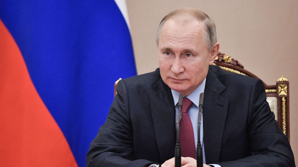 Пескову пришлось опровергать слухи о здоровье Путина из-за приступа кашля