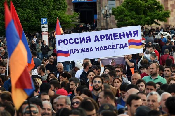 Большинство жителей Армении назвали Россию союзником