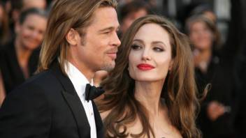 Брэд Питт приехал в дом Анджелины Джоли после расставания с моделью