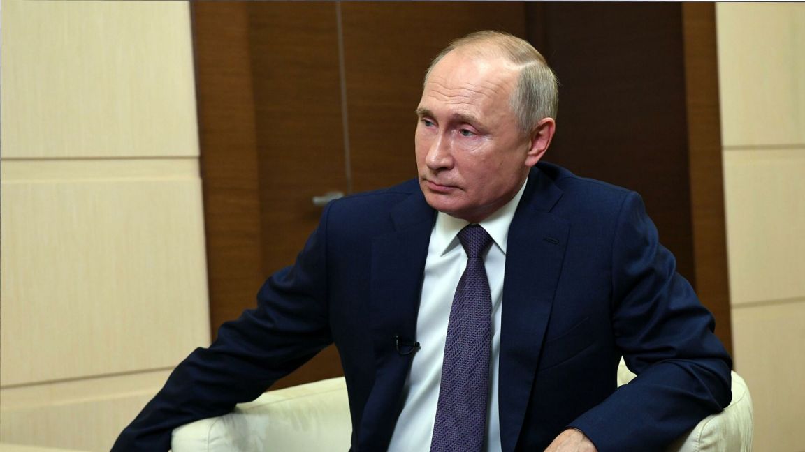 В Госдуму внесен законопроект о праве Путина избираться на два президентских срока