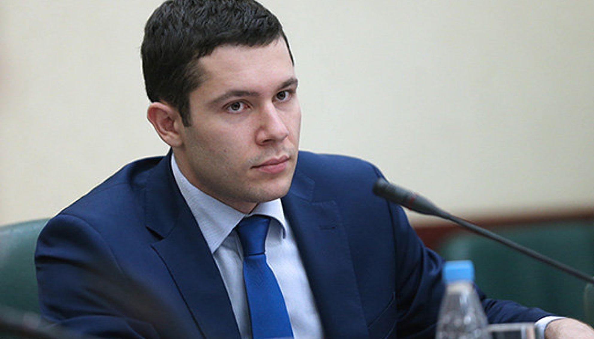 Алиханов станет добровольцем на испытаниях вакцины «ЭпиВакКорона»