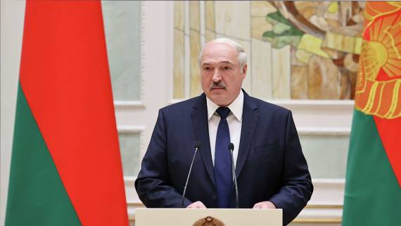 Лукашенко распорядился не принимать назад врачей, уехавших на заработки в Польшу