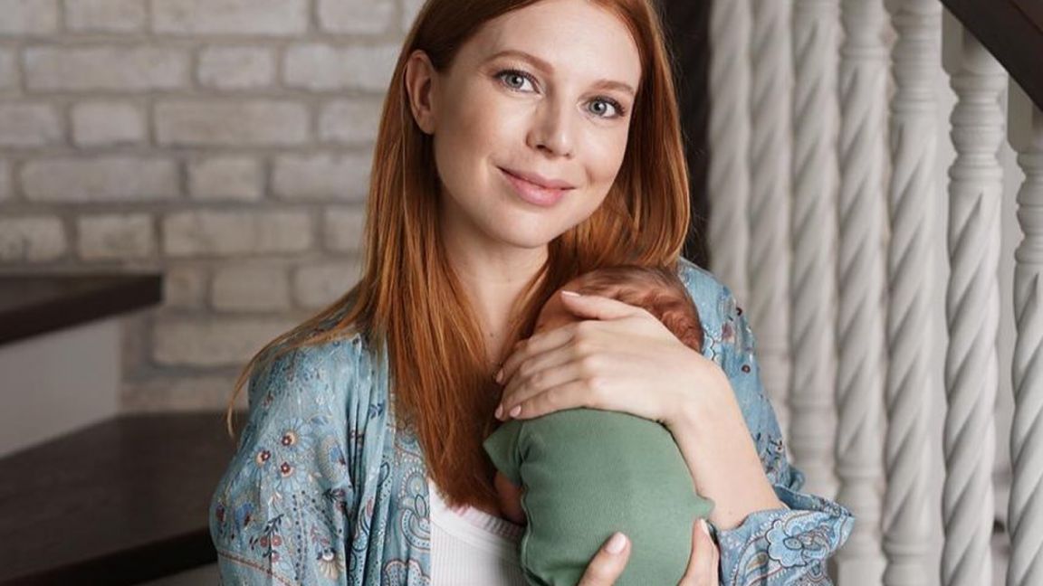 Подольская опубликовала нежный снимок с новорожденным сыном