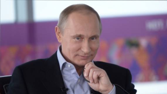 Путин сообщил о разработке новых серий дизельных и атомных ледоколов