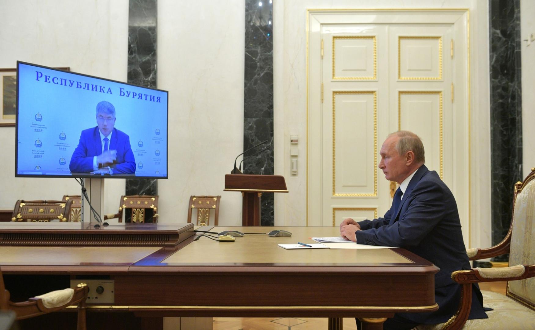 Путин на встрече с Цыденовым, regnum.ru