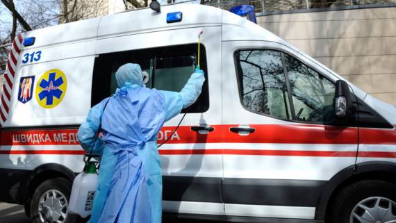 Минздрав Украины заявил о критической ситуации с коронавирусом