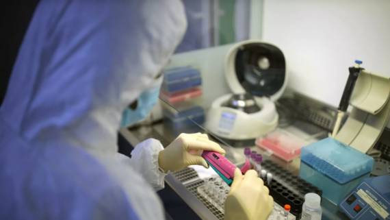 Вирусолог прокомментировал рекордный прирост числа случаев коронавируса в России