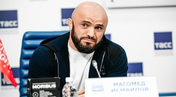 Тренер Магомеда Исмаилова заявил, что вызов на бой от Сапогова нельзя воспринимать серьезно