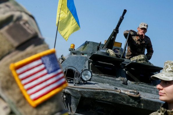 Полковник Жданов предупредил о намерениях США сорвать переговоры РФ и Украины по Донбассу