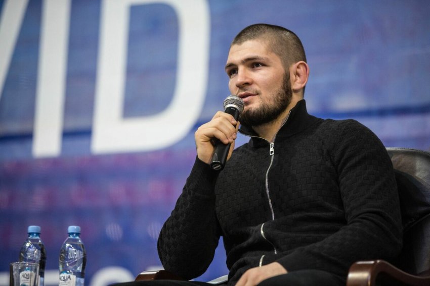 Экс-чемпион UFC Хабиб Нурмагомедов заявил, что Ислам Махачев вернет пояс чемпиона в Дагестан