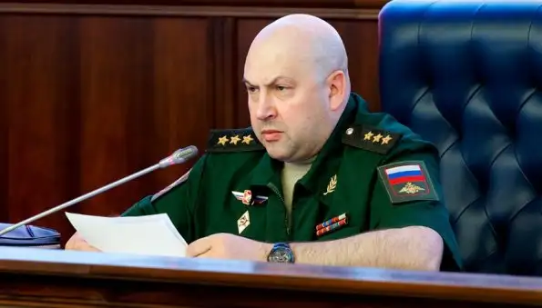 "Украина теряет до 1000 человек ежесуточно, а Россия бережет солдат": Суровикин о ходе СВО