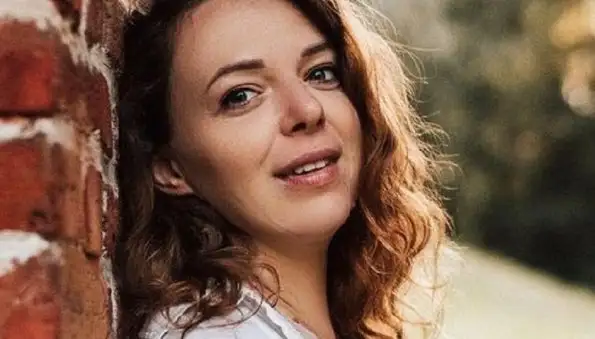 Звезда группы «Ранетки» Женя Огурцова выпустила книгу про особенную дочь Еву