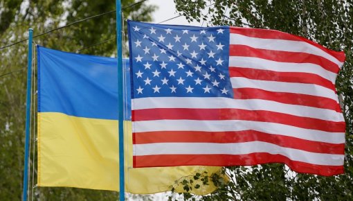 США будут ежемесячно выделять Украине полтора миллиарда долларов