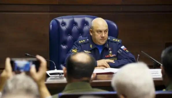 Politico: после назначения Суровикина в ВС РФ возросла тактическая слаженность