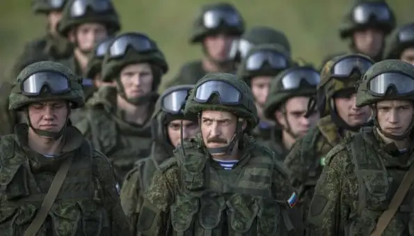 Военкор Сладков: Российские войска отодвигают противника от Донецка