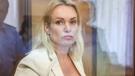 Экс-редактор "Первого канала" Овсянникова подтвердила, что сбежала из-под домашнего ареста