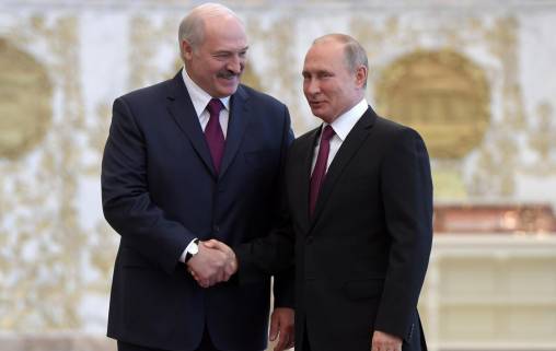 Путин и Лукашенко обсудили вопрос открытия границ