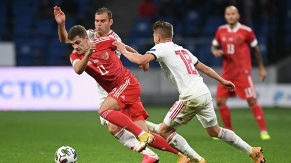 Сборная России по футболу сыграла вничью с Венгрией в матче Лиги Наций