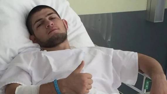 Вчера: Нурмагомедов показал фото травмы, которую получил перед боем с Гэтжи