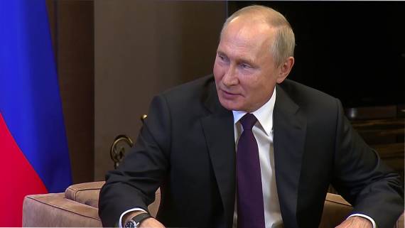 Путин сравнил покашливания интервьюера с хрюканьем