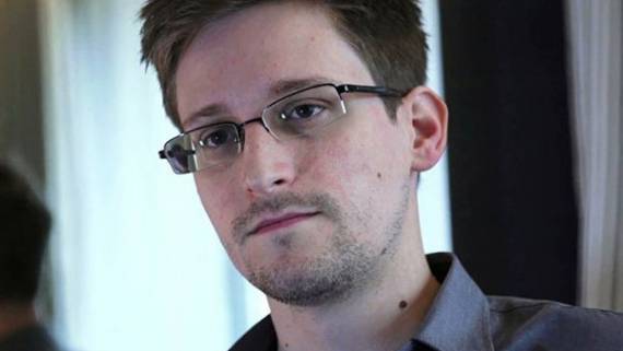 Эдвард Сноуден получил бессрочный вид на жительство в России