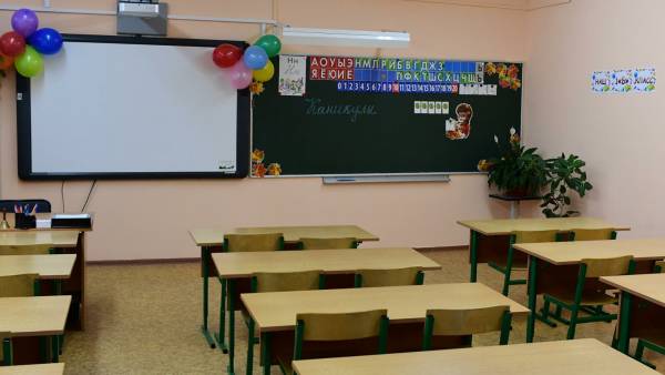 Половина школ Московской области уйдет на каникулы с 5 октября