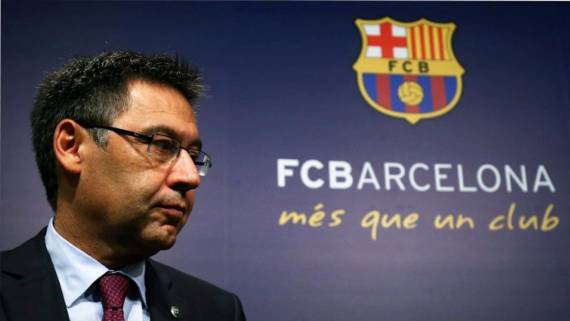 Президент ФК «Барселона» Бартомеу ушел в отставку на фоне обвинений в коррупции