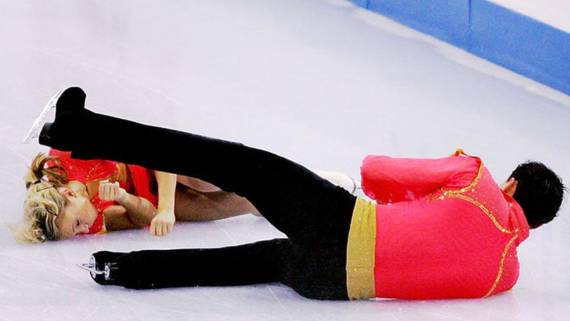 Тотьмянина показала, как разбила голову об лед на соревнованиях в США