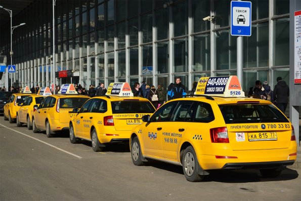 Совет Федерации рассмотрит законопроект об изменении работы агрегаторов такси
