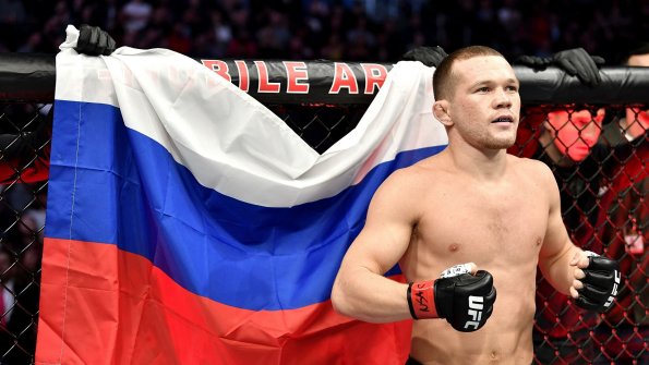 Россиянин Петр Ян продемонстрировал свою форму в преддверии боя с Кори Сэндхагеном на UFC 267
