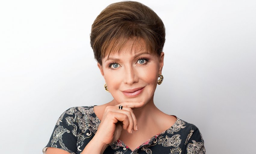 Пенсионеры раскритиковали актрису Елену Проклову за жалобу на пенсию в 40 тысяч рублей
