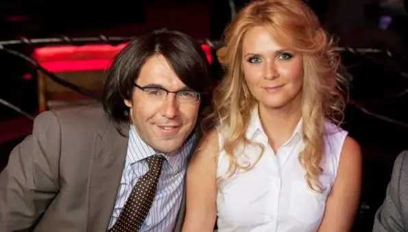 Андрей Малахов опроверг слухи о разладе с женой, показав совместные фото из Читы